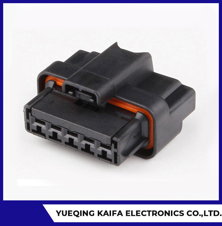 5 Pin Male Waterproof Connector