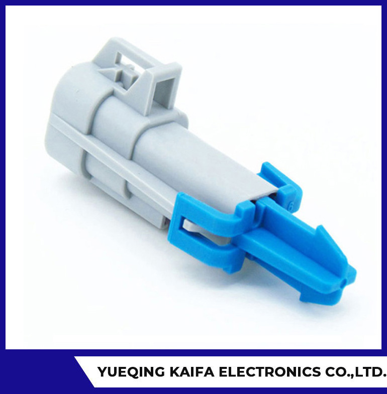 4 Way Sealed Electrical Wire Connector Plug
