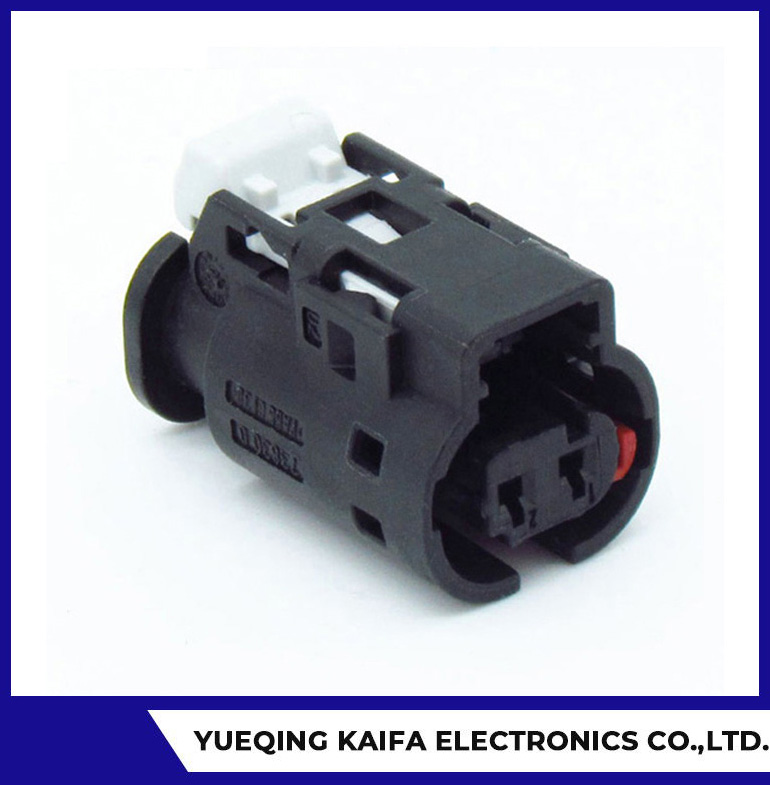 2 Way Plastic Car Connector Plug