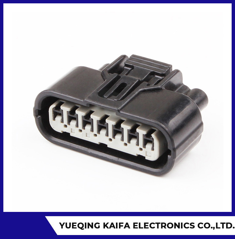 7 Way SUMITOMO Car Connector